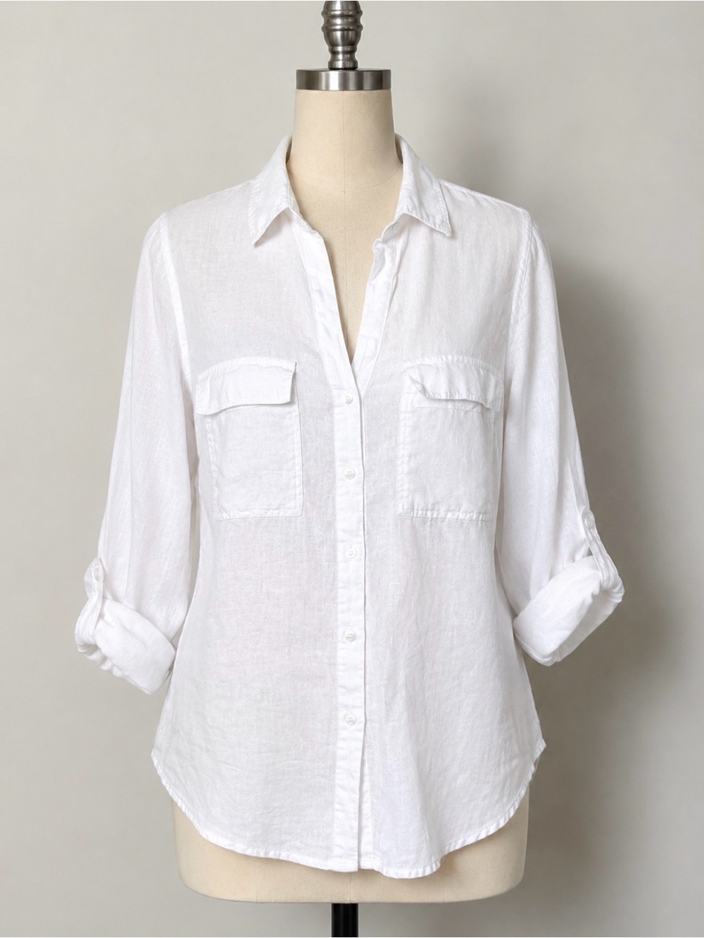 Aritzia Babaton White Utility Linen Button Up Shirt